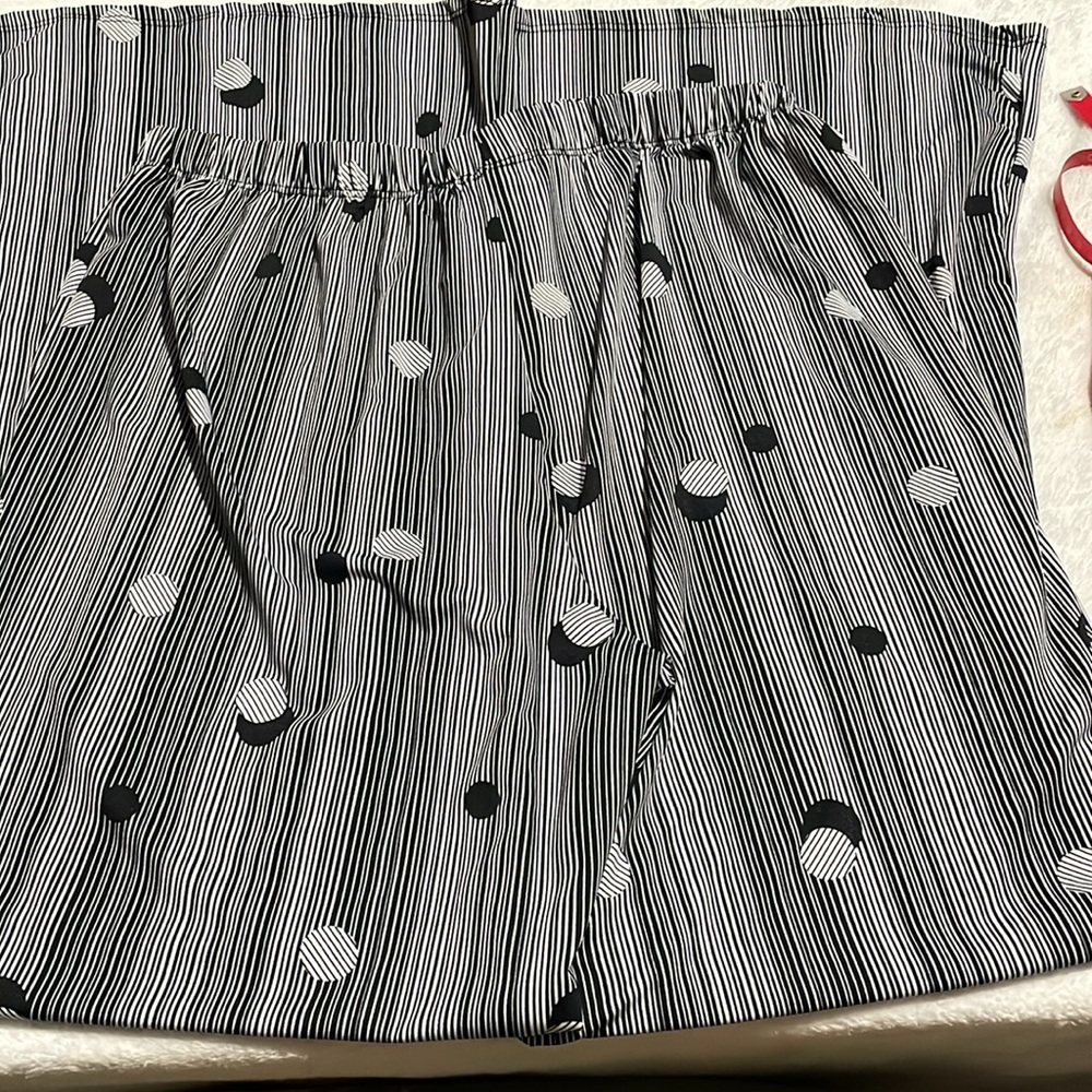 Love Ryan Black & White Polka Dot Striped Wide Leg Pants - Picture 3 of 10